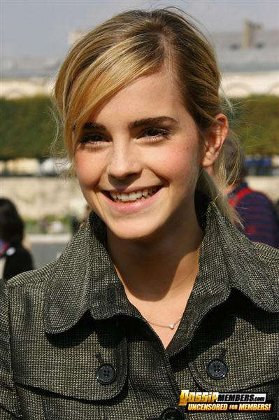 Emma Watson 00