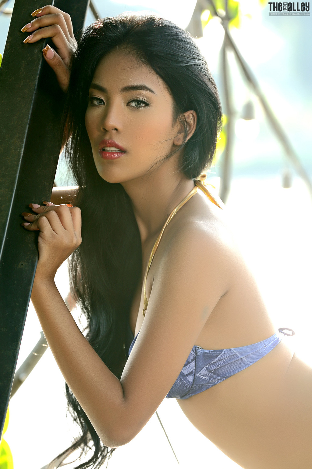 Beauty Asian Babe Arya 03