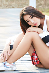 Sexy Asian Schoolgirl Farin