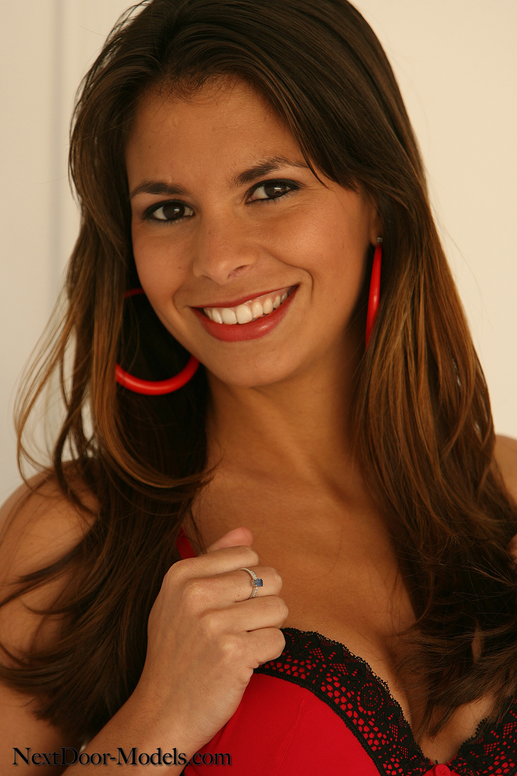 Beauty Camilla In Hot Lingerie 13