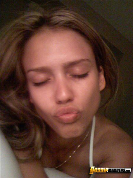 Jessica Alba & Sophie Reade 07