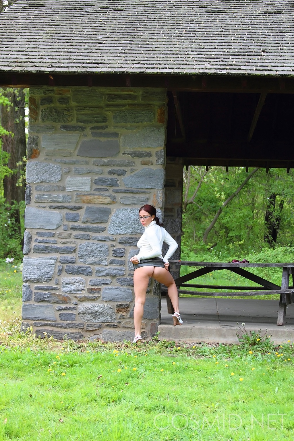 Outdoor upskirts 14