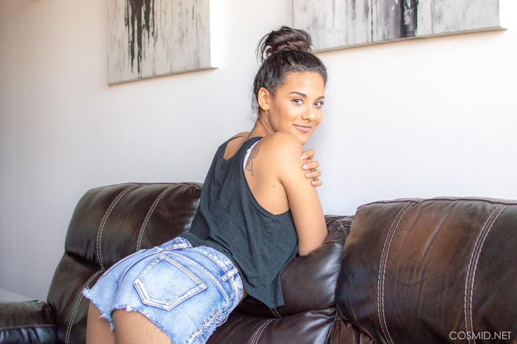 Hot Latina Jameika Turner 01