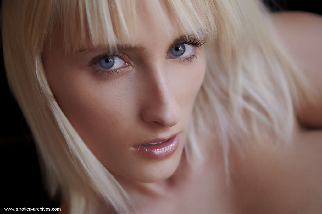 Colette In Pianist 05