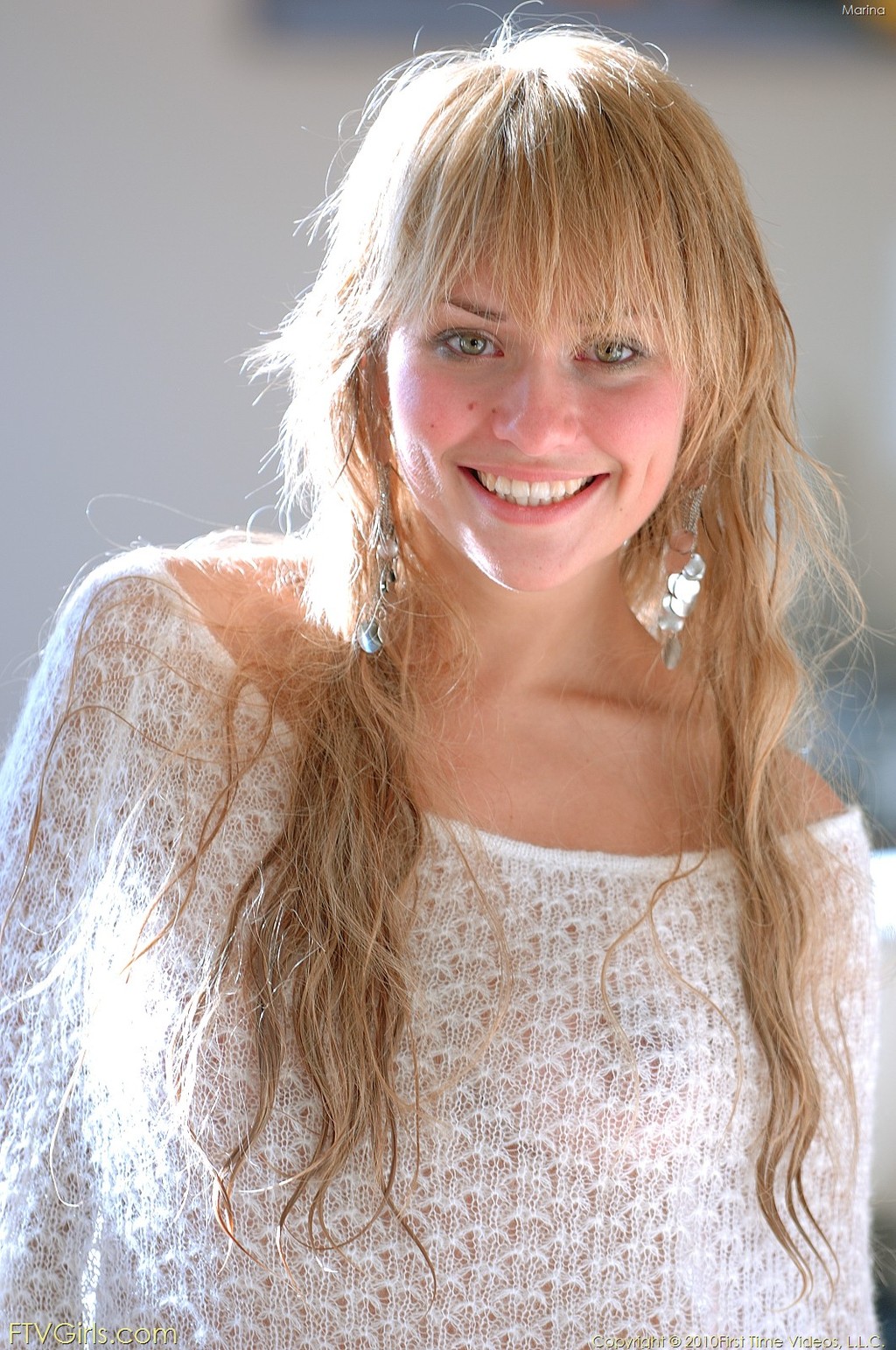 Marina does a mean tease 11