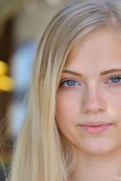 Alexia In Fun In The Sun