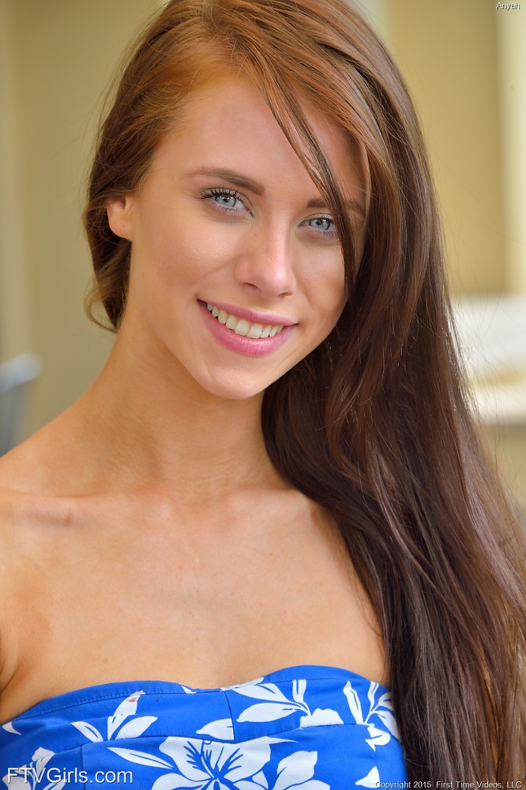 Anyah Craves Pleasure 06
