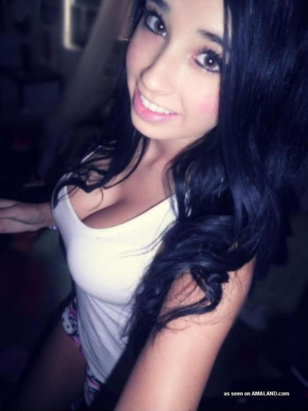 Busty Gf Taking Hot Selfshots 10
