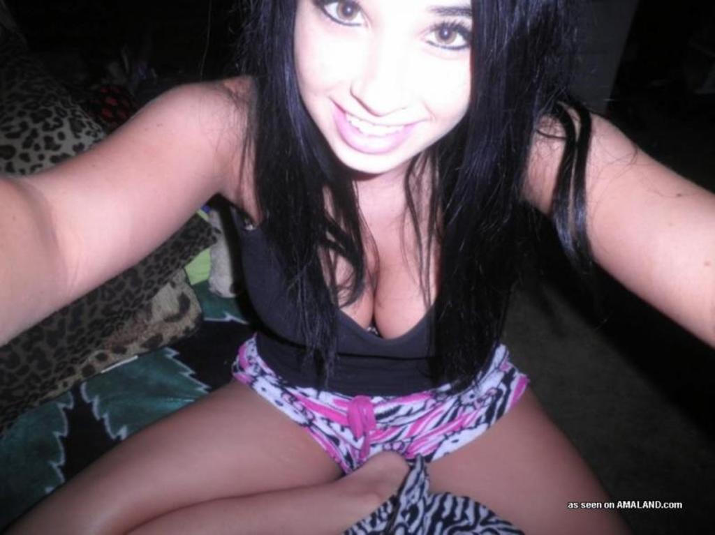Busty Gf Taking Hot Selfshots 13