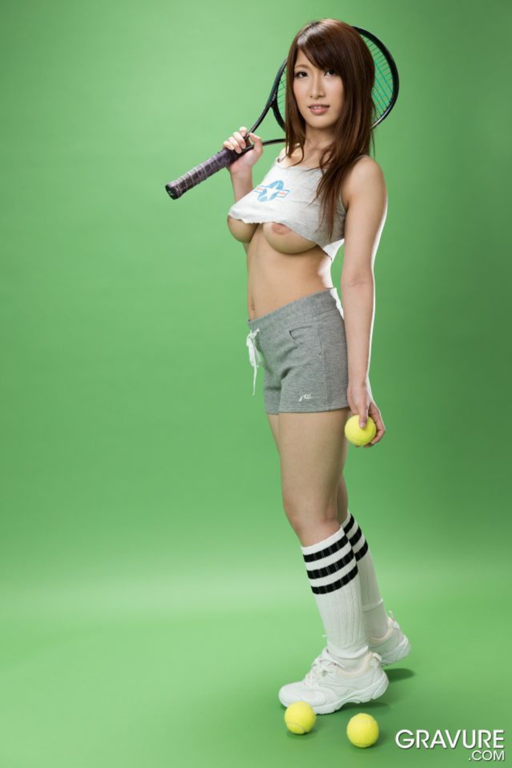 Yume Mitsuki - Tennis Star In The Studio 01