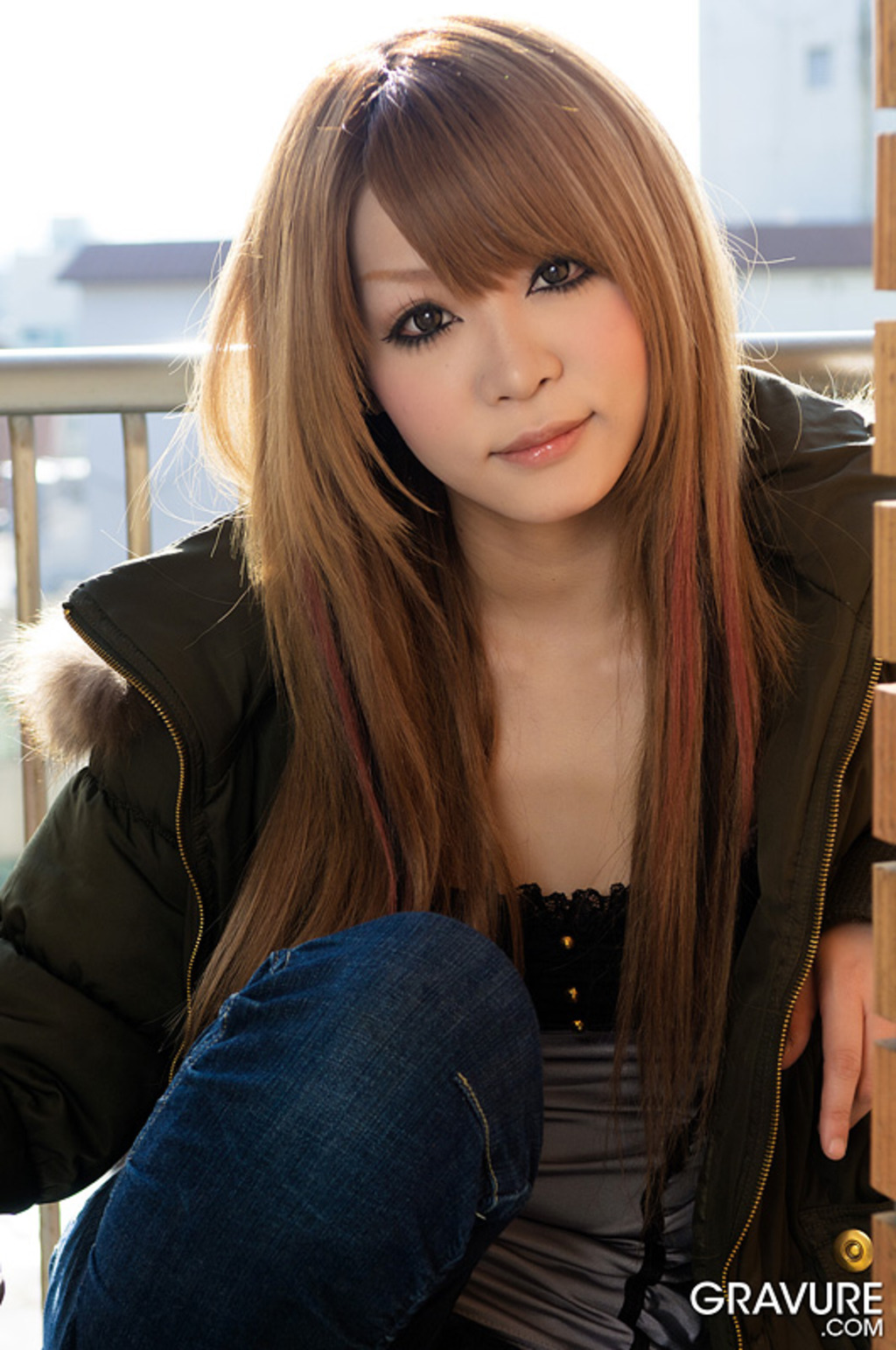 Sarina Tsubaki 01