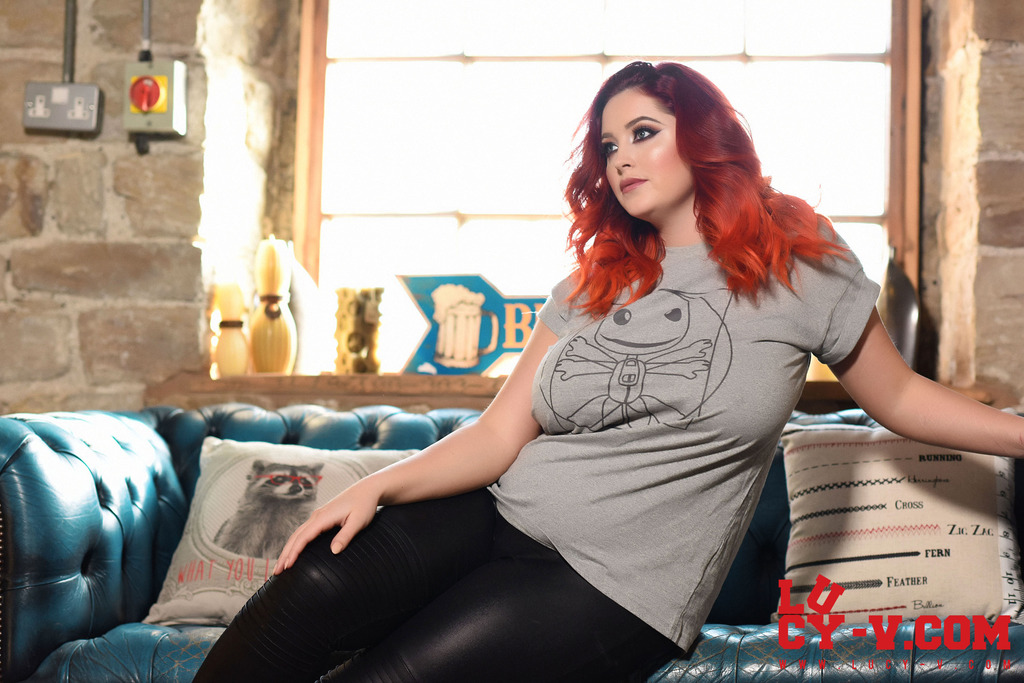 Lucy Vixen 09