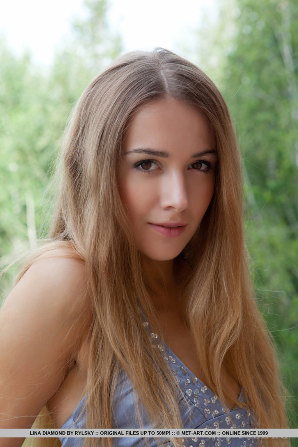 Sweet Teen Babe Lina Diamond Nice Pussy 04