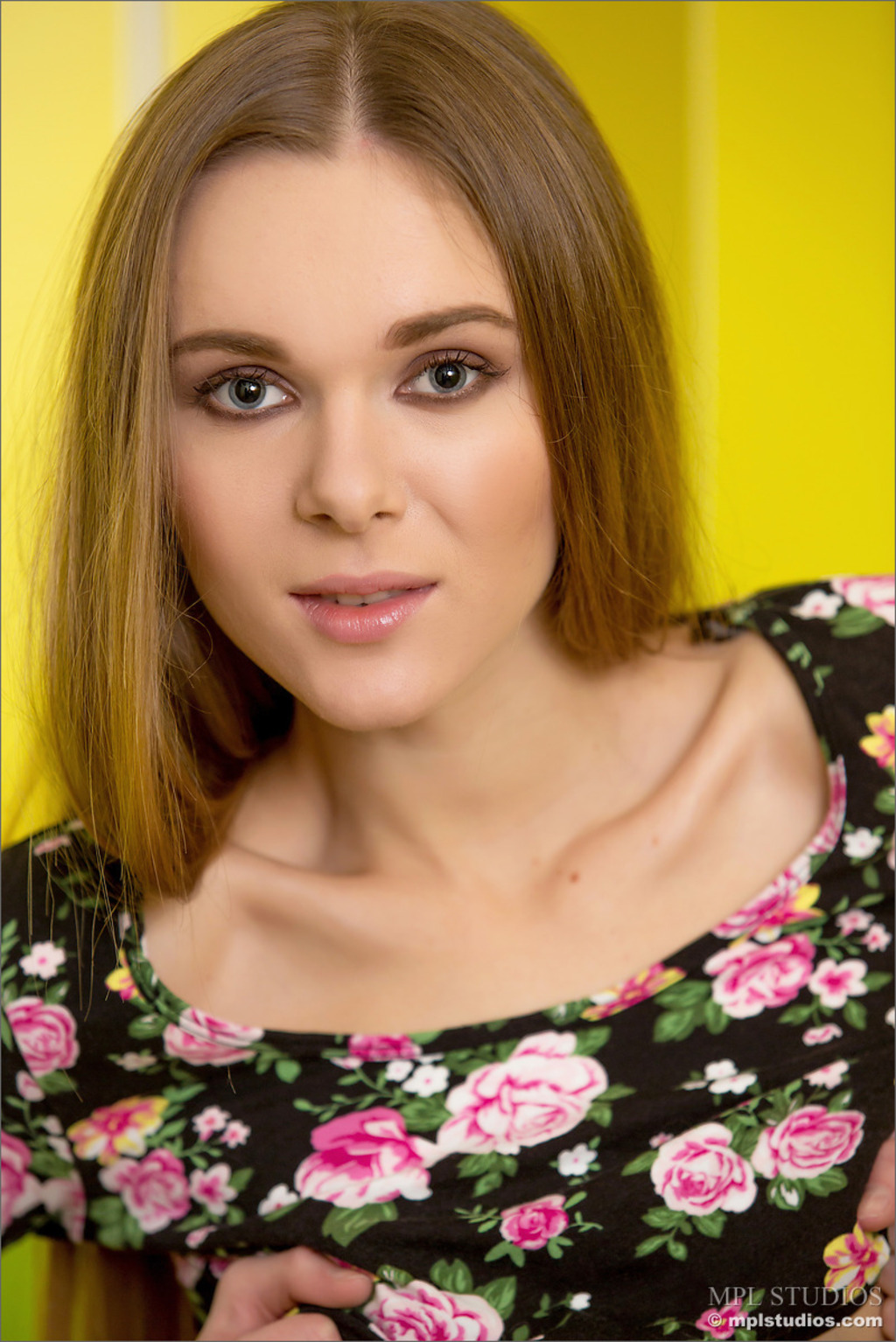 Karissa Diamond 02