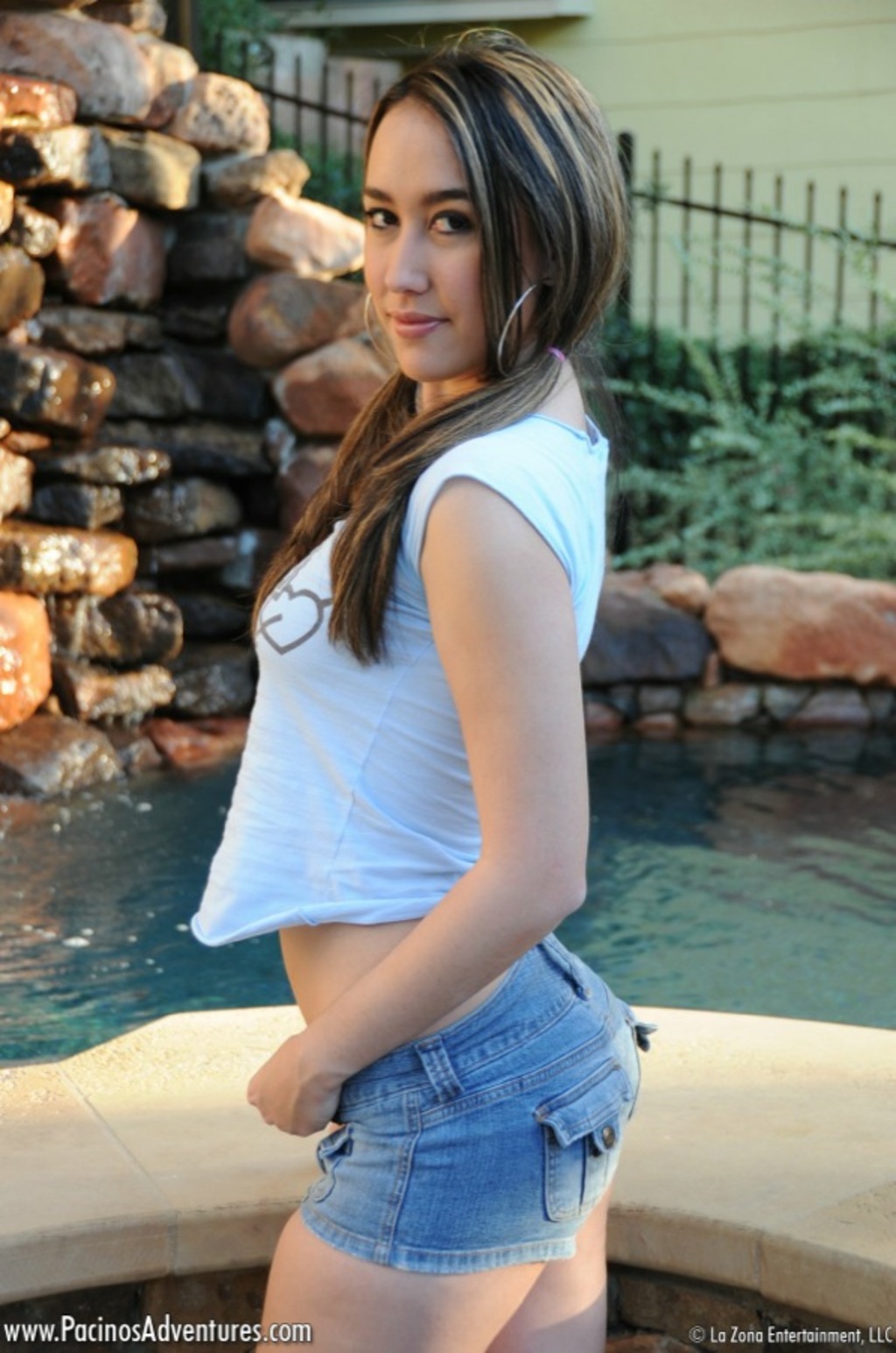 Sexy teen latina does a naughty tease 04