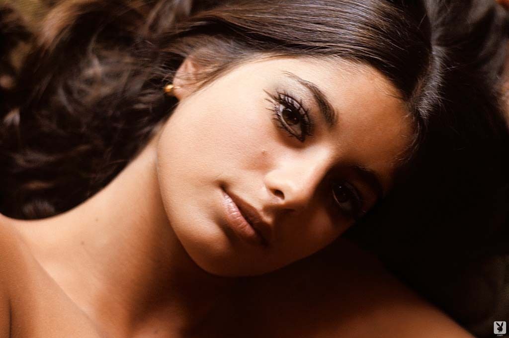 Jennifer Liano 00