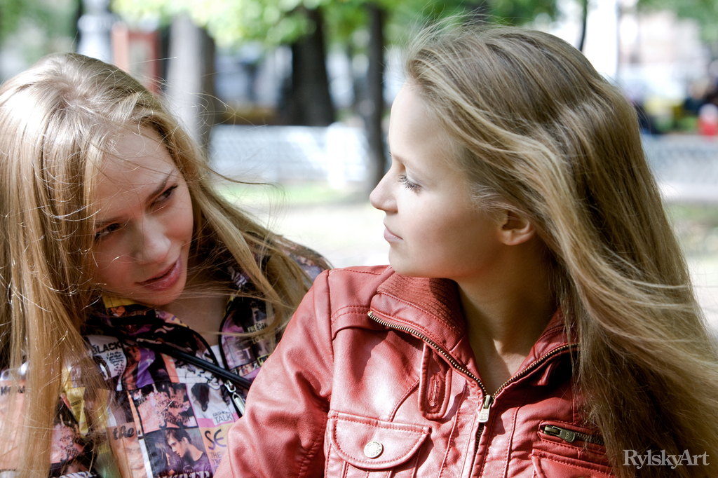 Liv And Alexandra 11