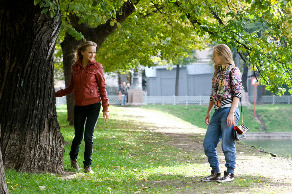Liv And Alexandra 13