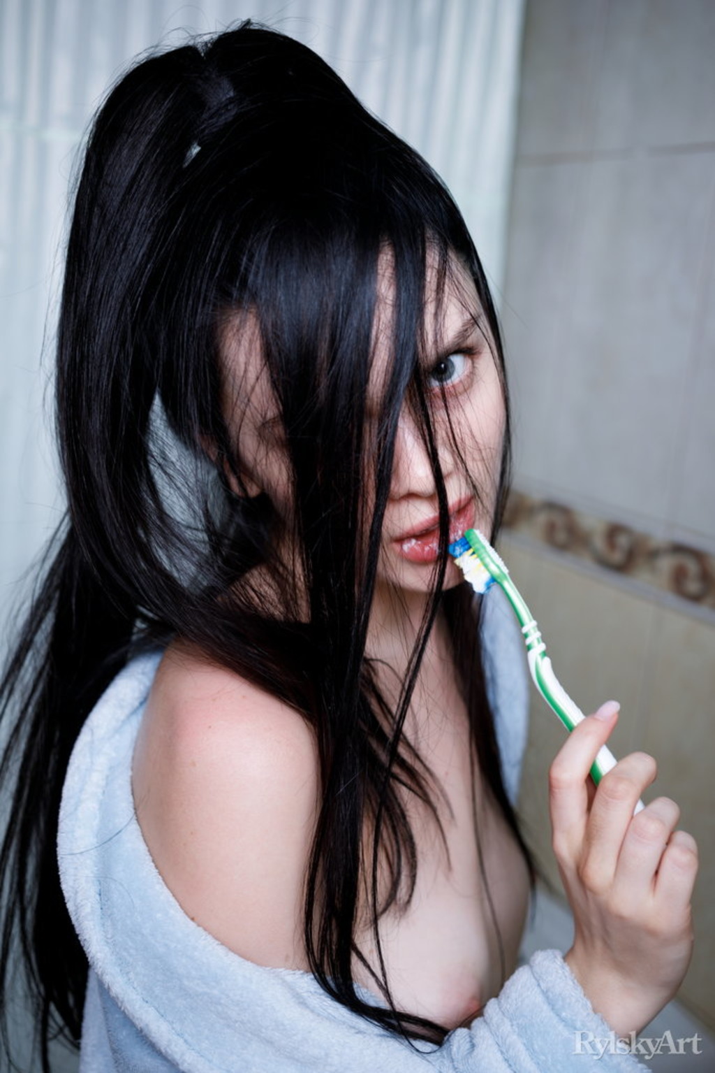 Ariana Mun In Casameu 05