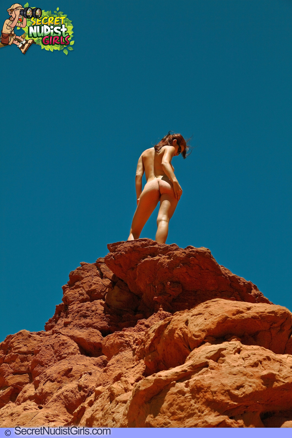 Elaine Free In Nature 05