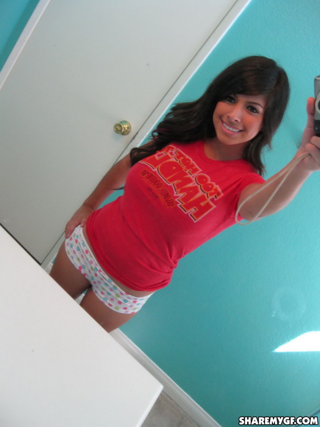 Selfies Of Sexy Latina Teen 00