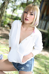 Blond Asian Babe Yuri