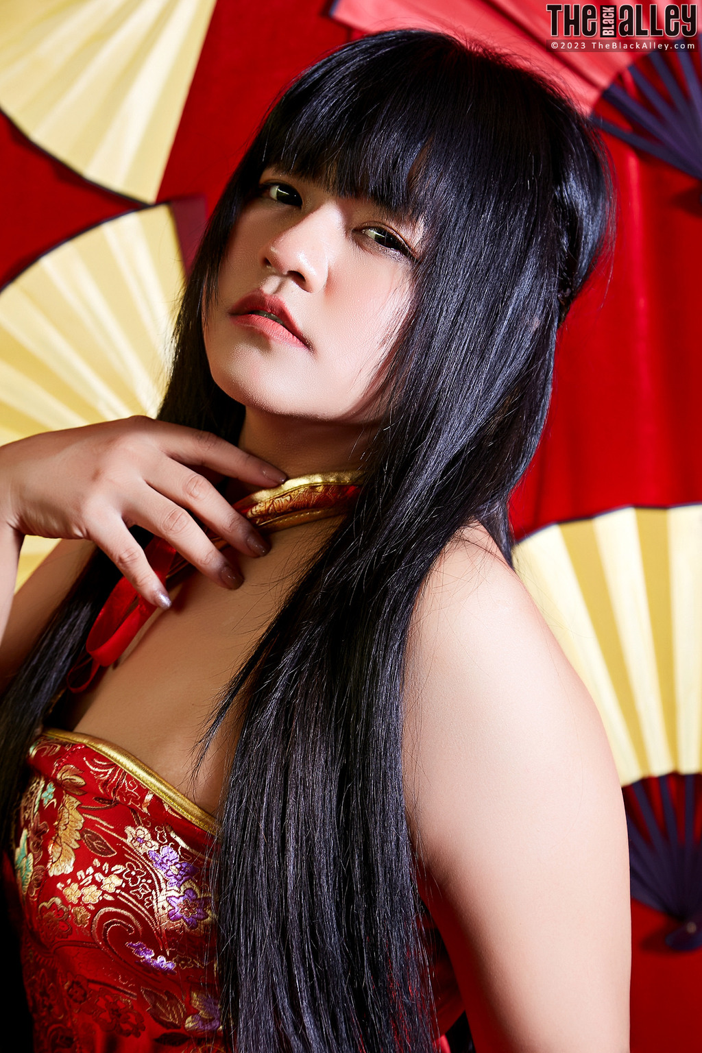 Dorothy With Her New Toy 02