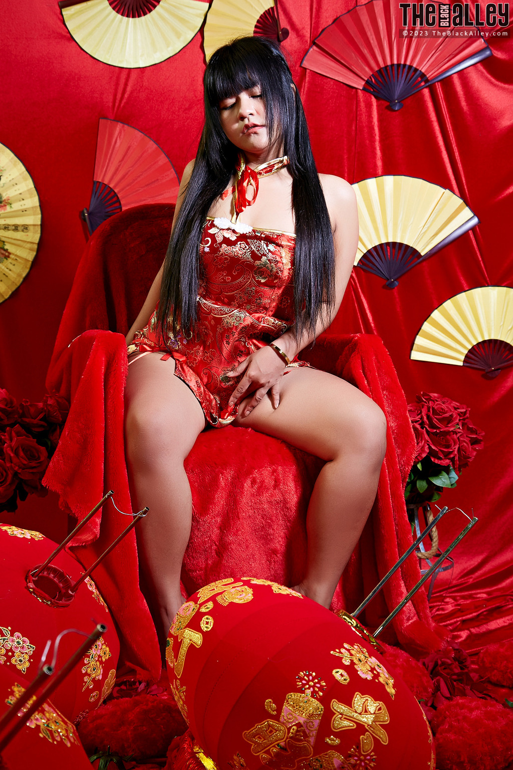 Dorothy With Her New Toy 04