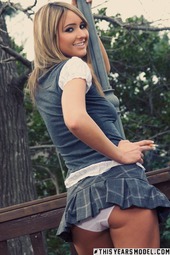 Alicia Raven