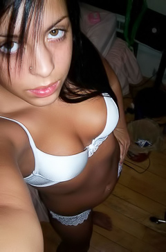 Hot Amateur Spanish Honey