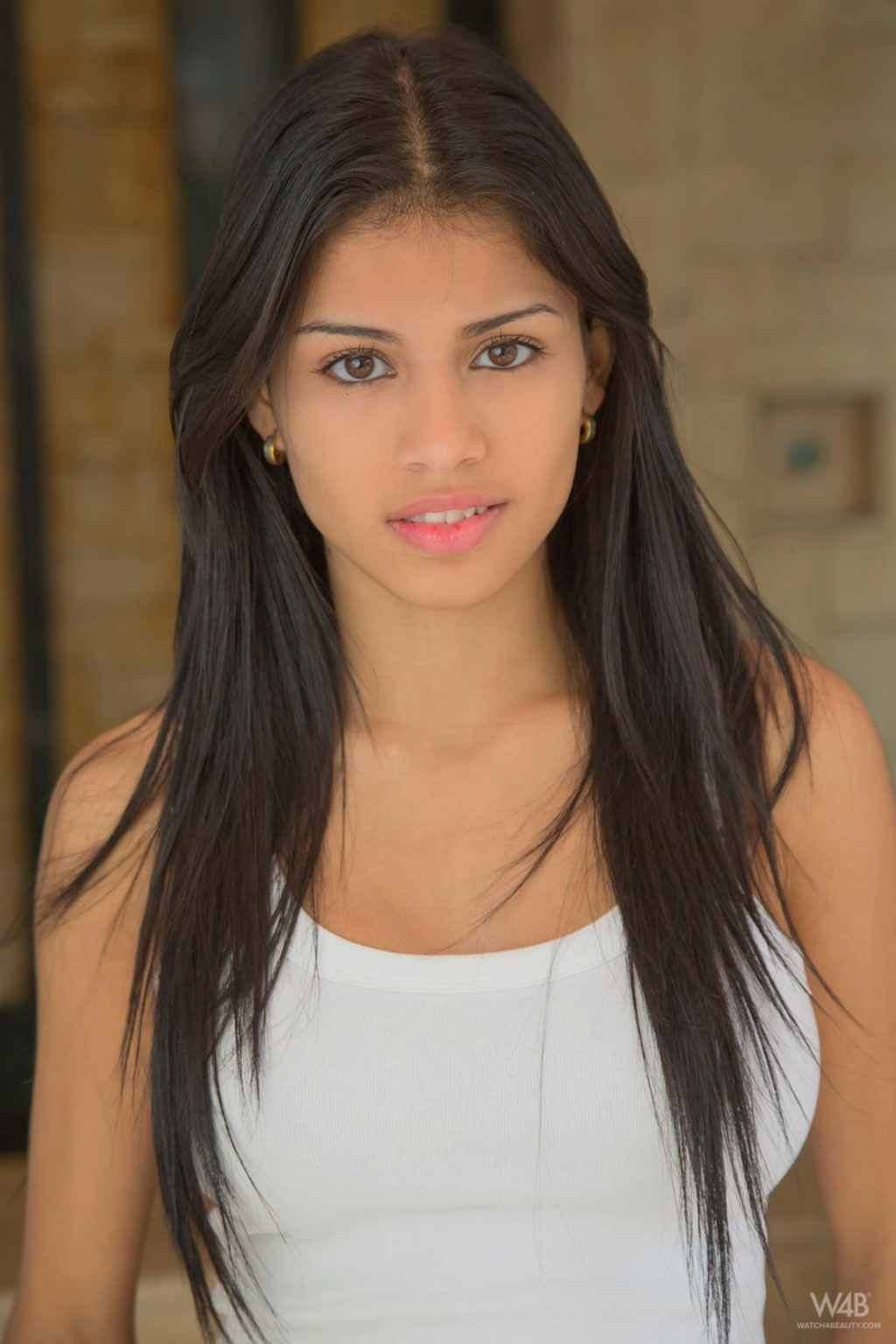 Denisse Gomez 03