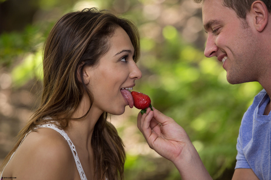 Sara Luvv Having Sex 02