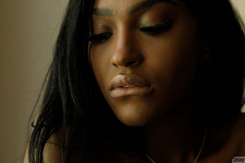Kelsey Jones In She Cryin' 08